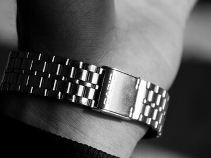 Jak pielęgnować zegarki na bransolecie: Poradnik dla miłośników czasomierzy