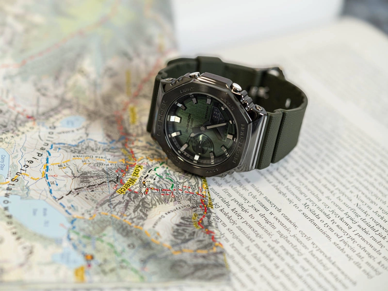 Zegarek męski CASIO G-SHOCK GM-2100B-3AER
