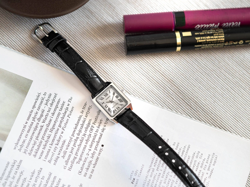 Zegarek damski CASIO LTP-B150L-7B1EF