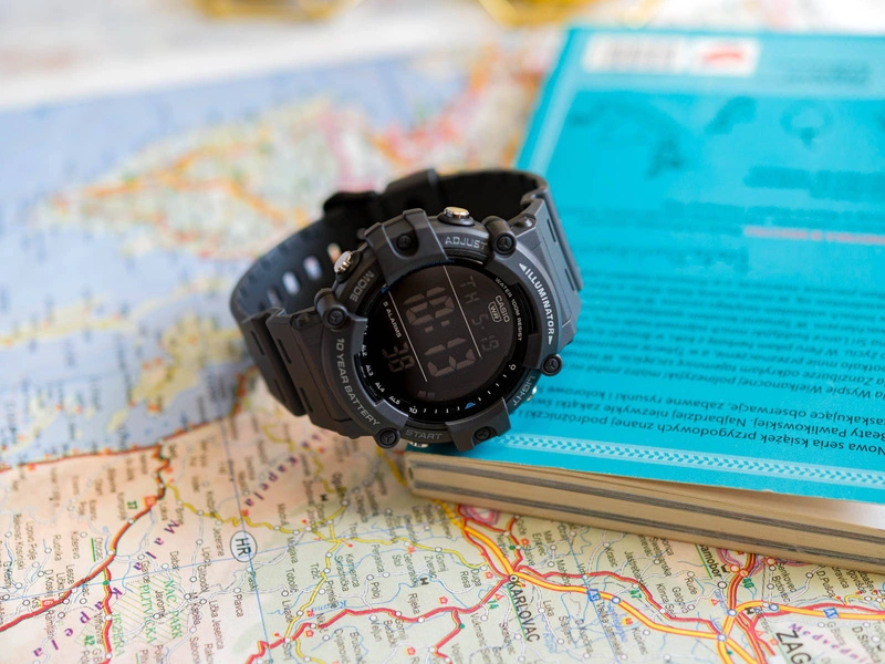 Zegarek męski CASIO AE-1500WH-8BVEF