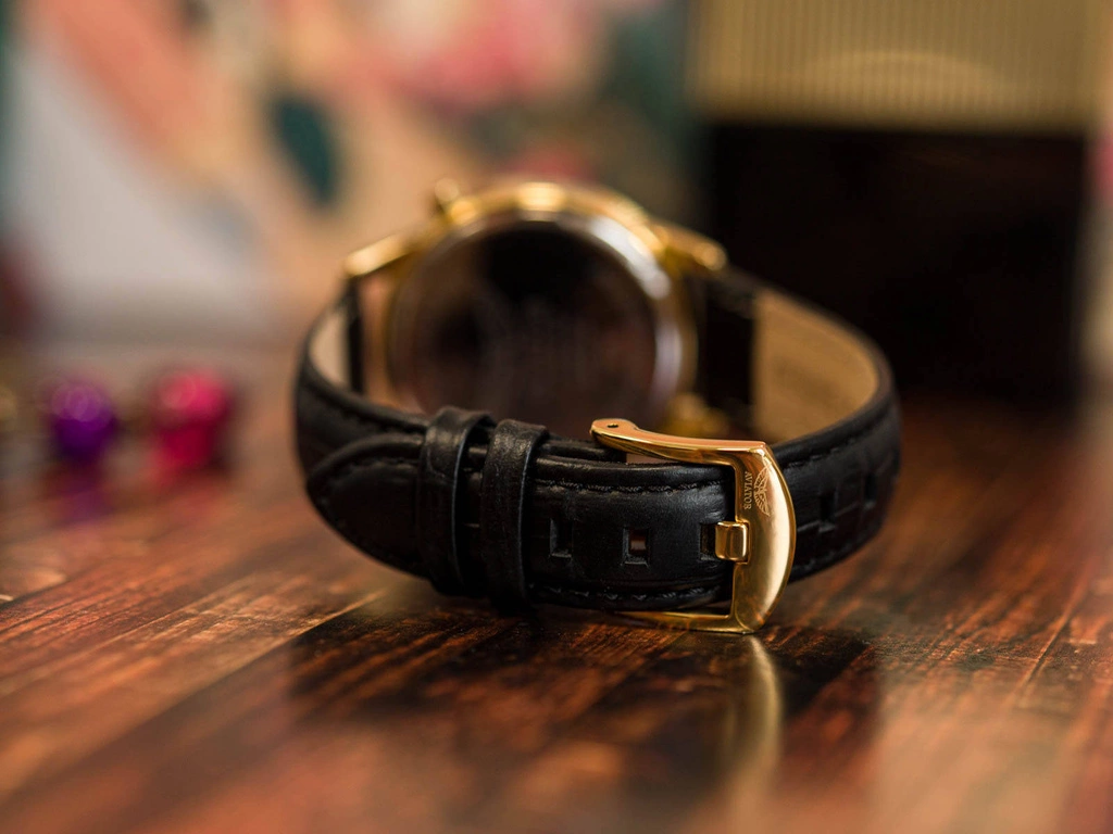 Zegarek damski AVIATOR AVW8633L03