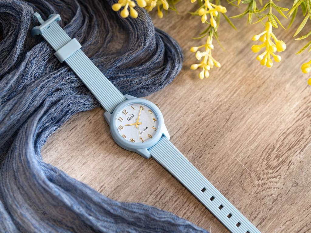 Zegarek damski Q&Q VS13J006Y