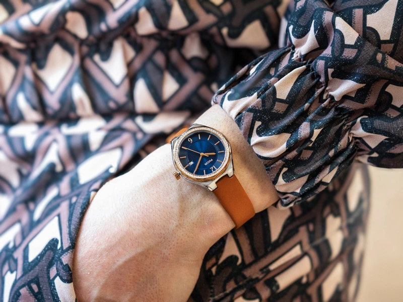 Zegarek damski FOSSIL BQ3803 Eevie