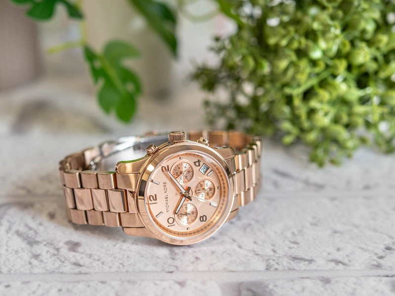 Zegarek damski MICHAEL KORS MK7324 Runway Chronograph