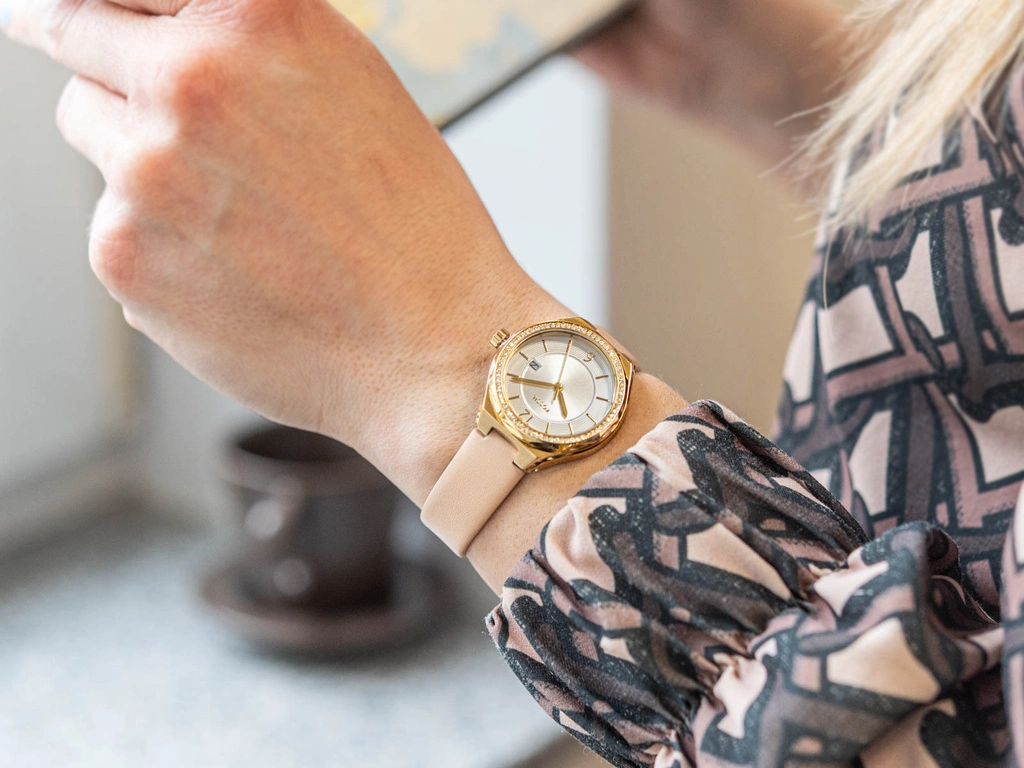 Zegarek damski FOSSIL BQ3804 Eevie