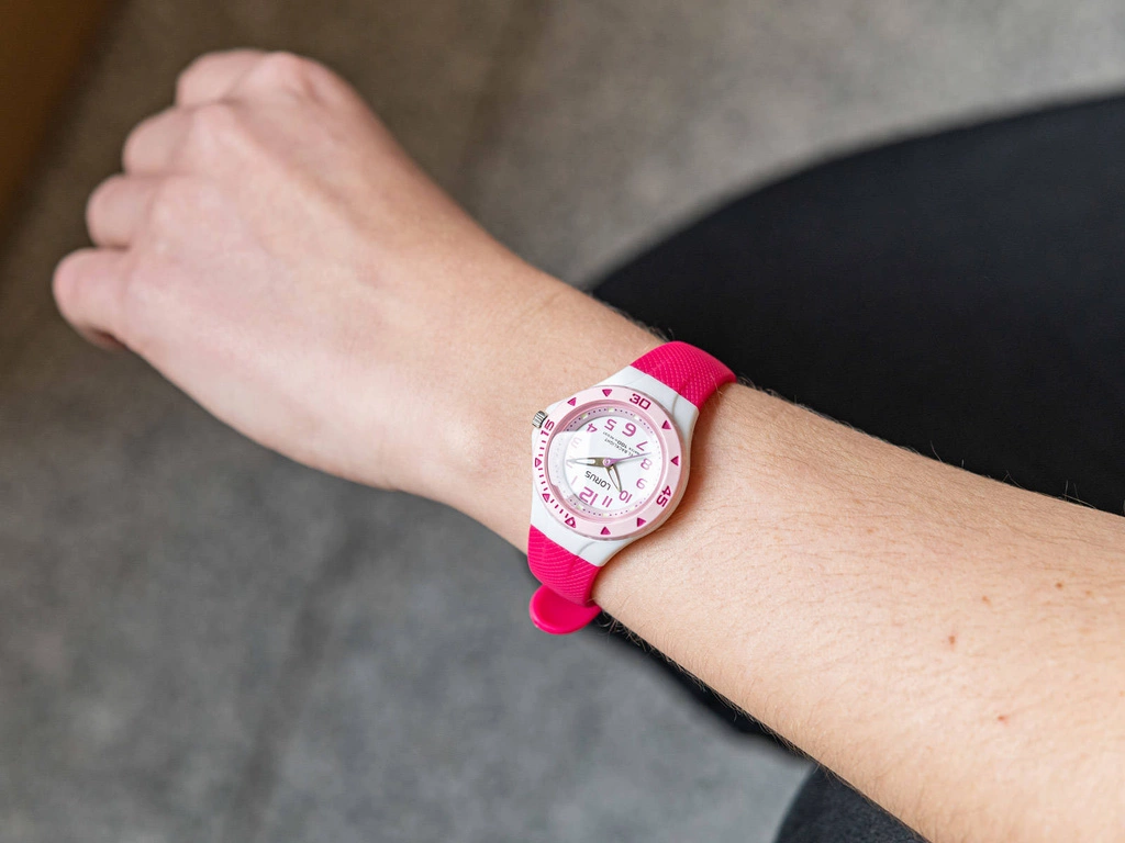 Zegarek dziecięcy LORUS R2339DX9