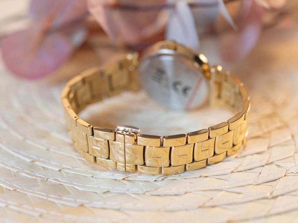 Zegarek damski VERSACE VE2L00621 Revive