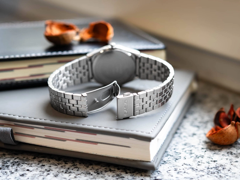 Zegarek męski CASIO MTP-B145D-3AVEF