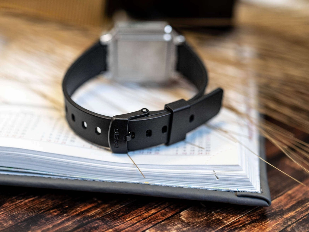 Zegarek CASIO A100WEF-1AEF