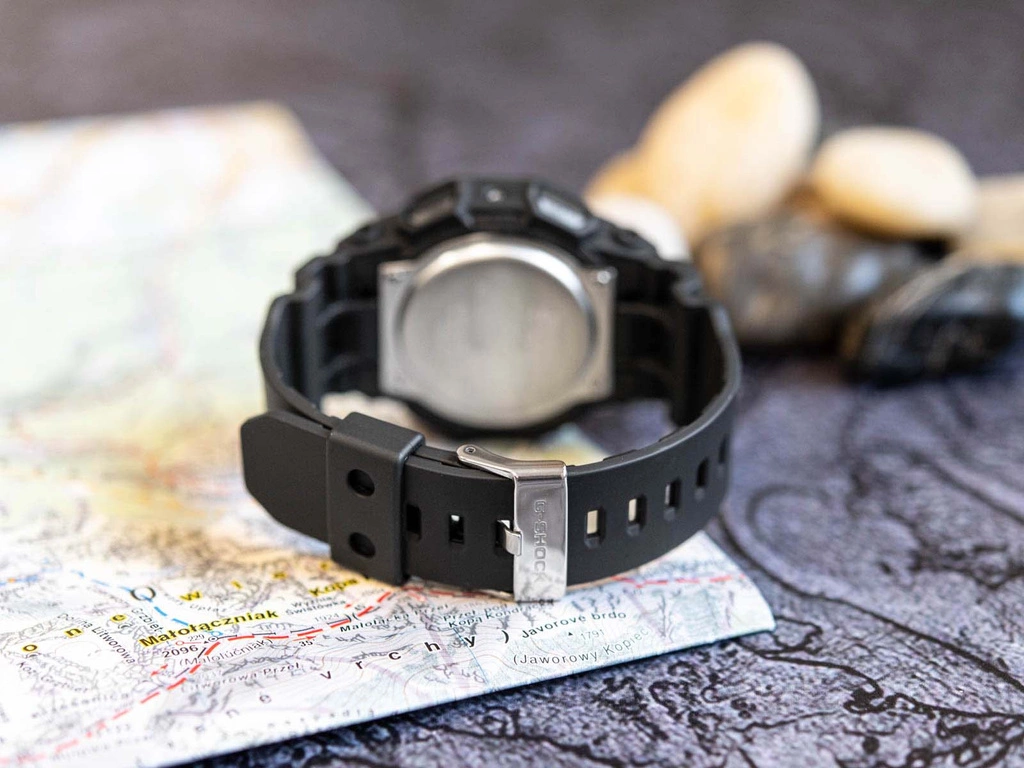 Zegarek męski CASIO G-SHOCK GA-010-1A1ER