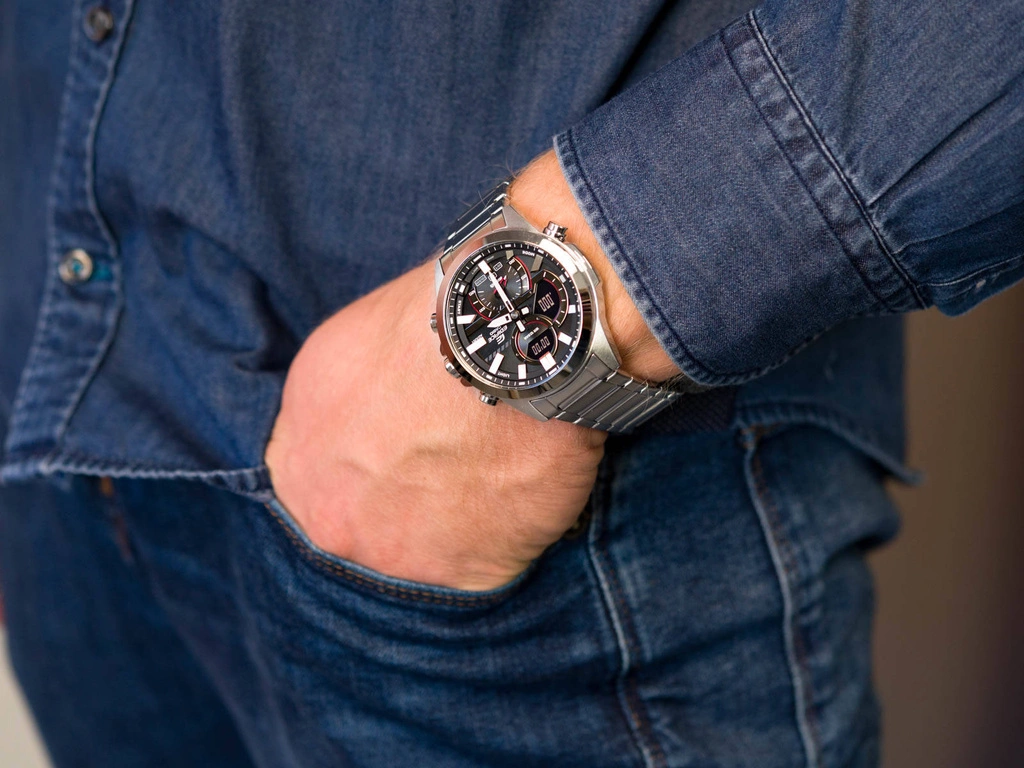 Zegarek męski CASIO Edifice ECB-30D-1AEF