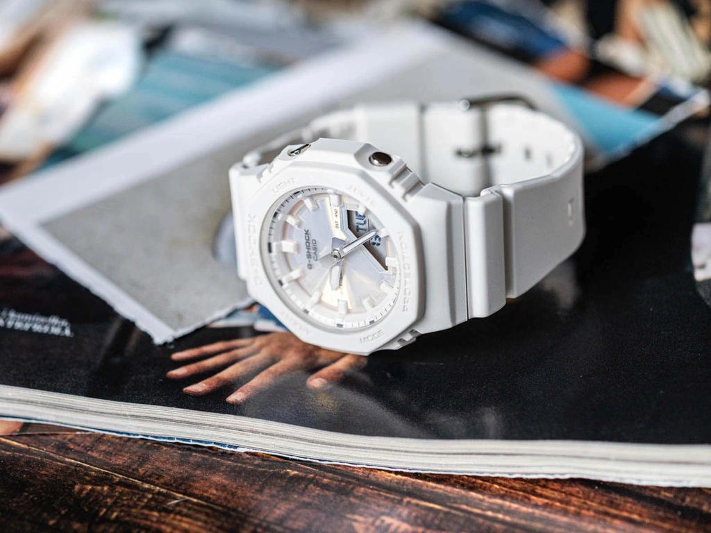 Zegarek damski CASIO G-SHOCK GMA-P2100PC-7AER