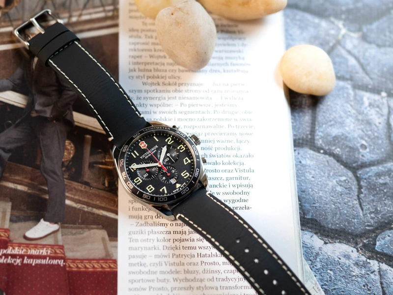 Zegarek męski Victorinox 241852 Fieldforce Chrono