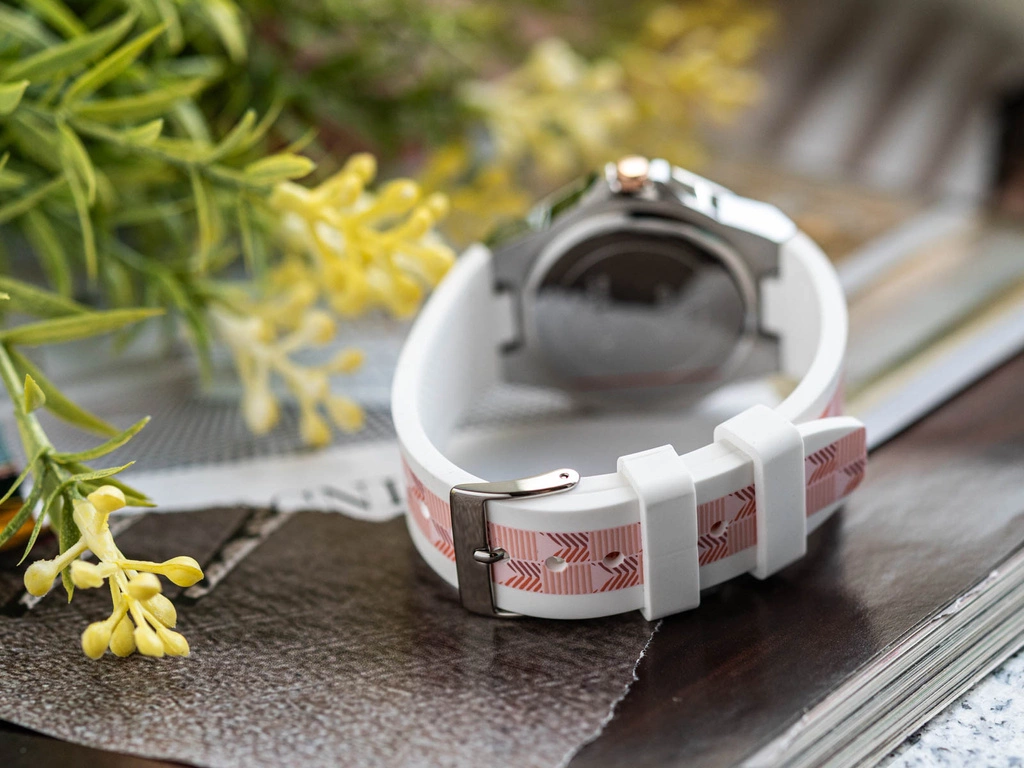 Zegarek damski GUESS GW0834L2 Resort