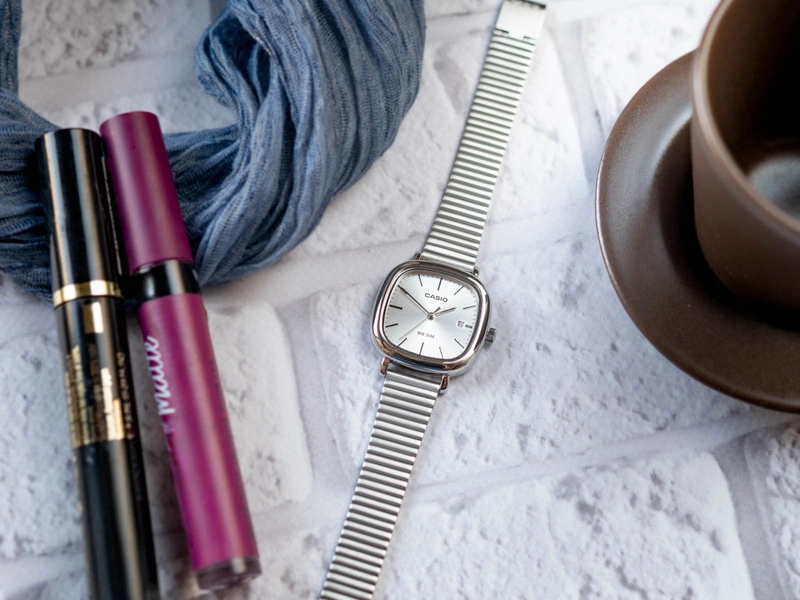 Zegarek damski CASIO CASIO LTP-B166D-7AVEF