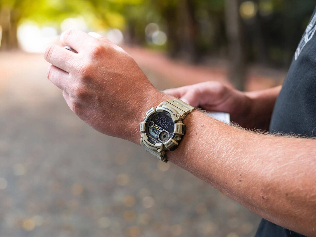 Zegarek męski CASIO WS-1500H-5BVEF