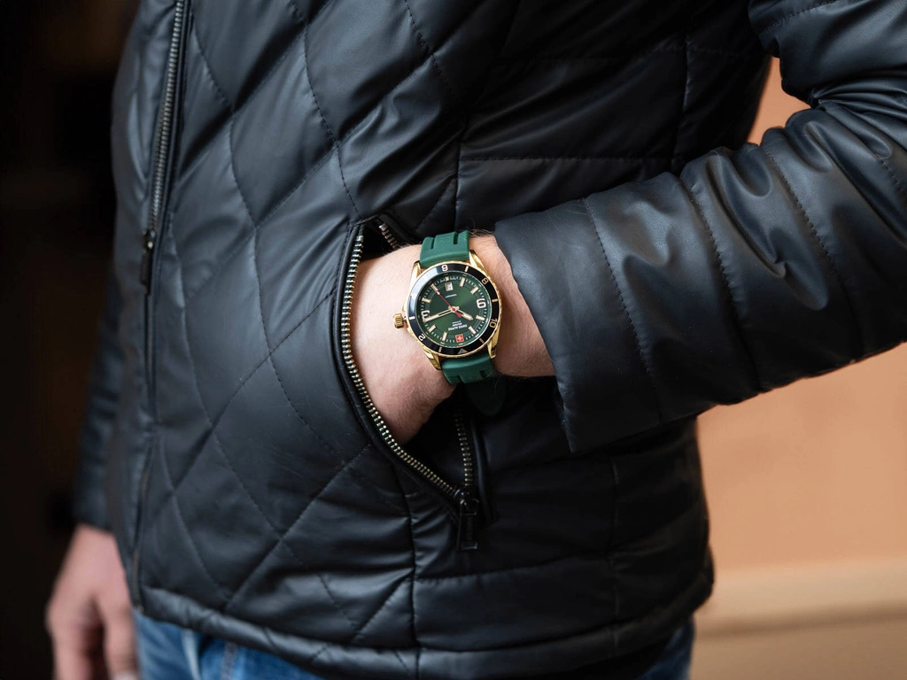 Zegarek męski SWISS ALPINE MILITARY SAM7034.1818 Sierra