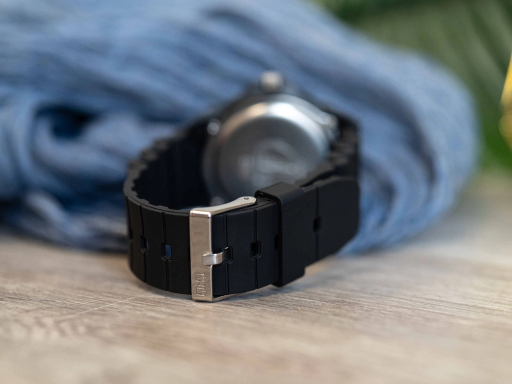 Zegarek męski Q&Q V30A-005VY