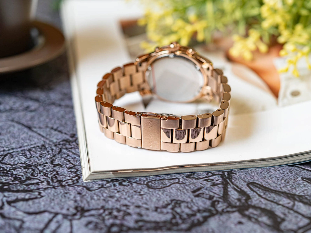 Zegarek damski MICHAEL KORS MK7324 Runway Chronograph