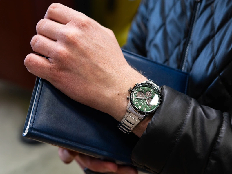 Zegarek męski Citizen CA4624-56X Modern Chrono