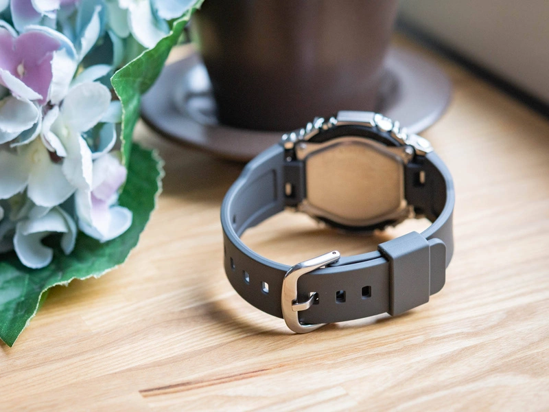 Zegarek damski CASIO G-SHOCK GM-S2110-3AER