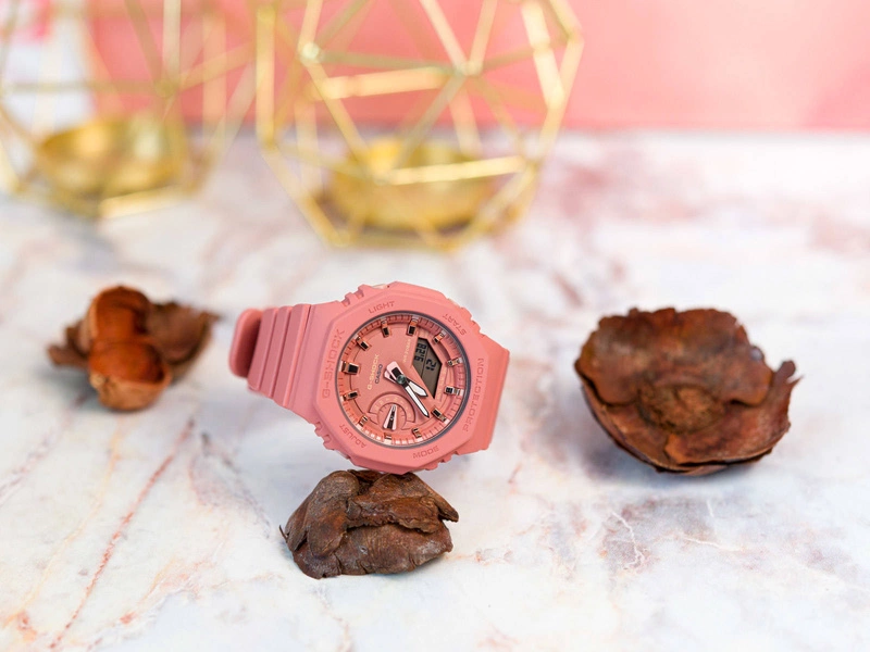 Zegarek damski CASIO G-SHOCK GMA-S2100-4A2ER Carbon Core Guard