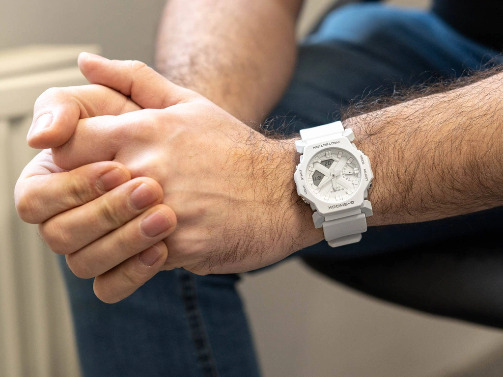 Zegarek CASIO G-SHOCK GA-2300-7AER