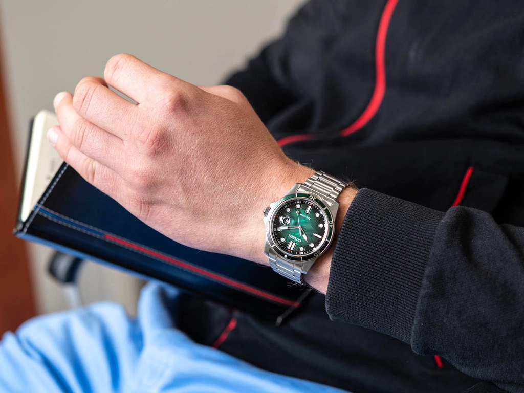 Zegarek męski Citizen AW1811-82X Eco-Drive Marine