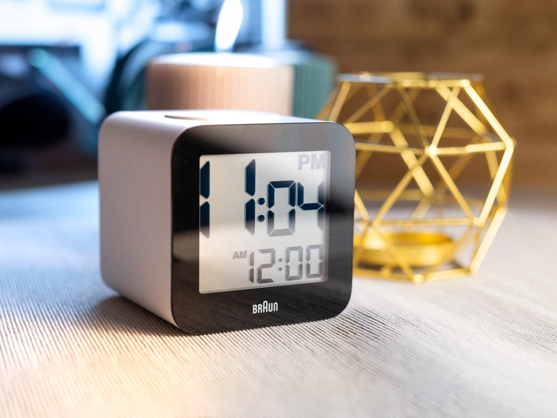 Budzik Braun BC25WP Mówiący Drzemka