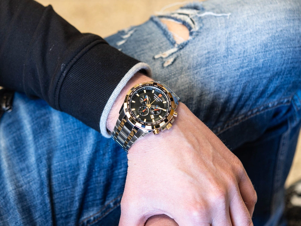 Zegarek męski SWISS ALPINE MILITARY SAM7043.9147 Star Fighter Chrono