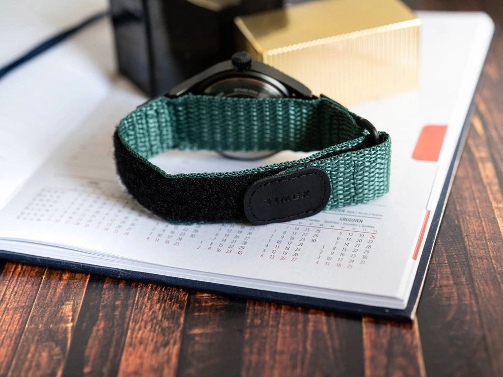 Zegarek męski TIMEX TW4B29700 Expedition Scout