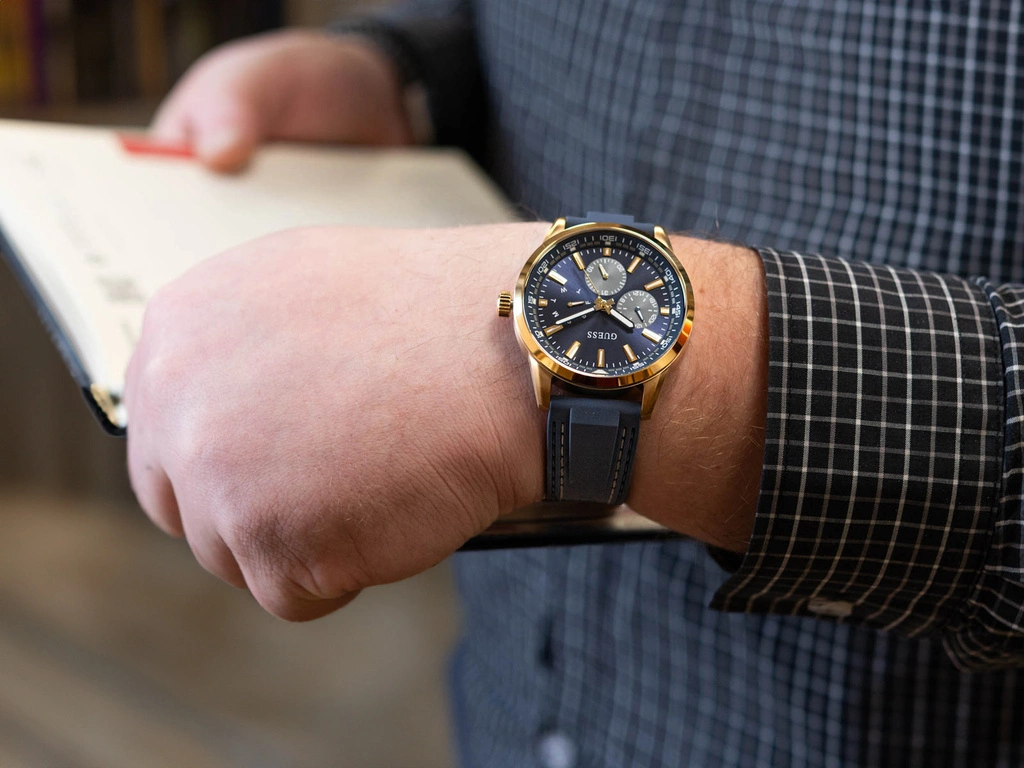 Zegarek męski GUESS GW0964G2 Blue Gold Tone