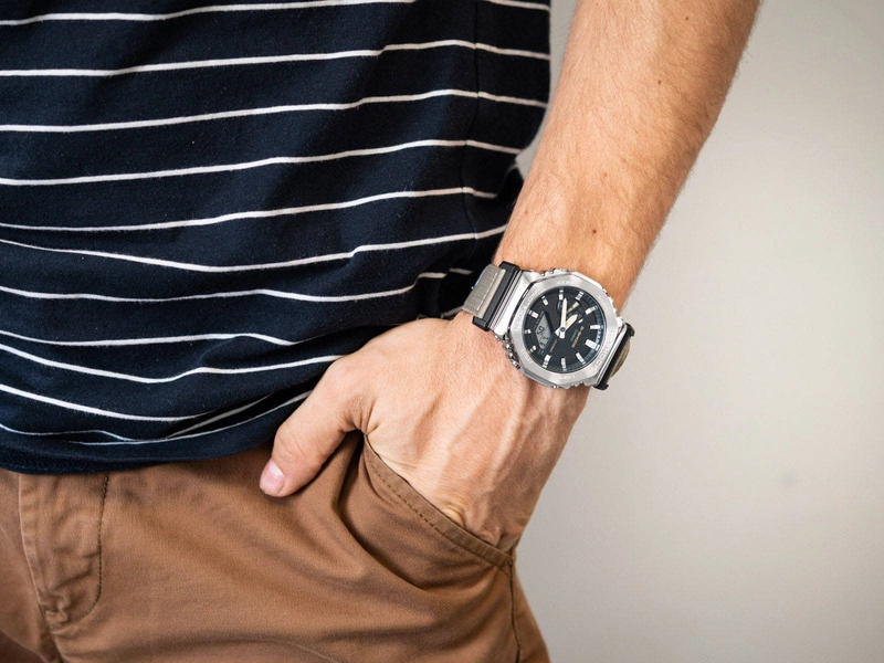 Zegarek męski CASIO G-SHOCK GM-2100C-5AER Metal Covered