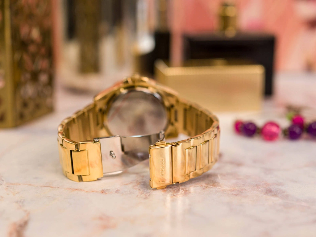 Zegarek damski GUESS QUEEN GW0464L2