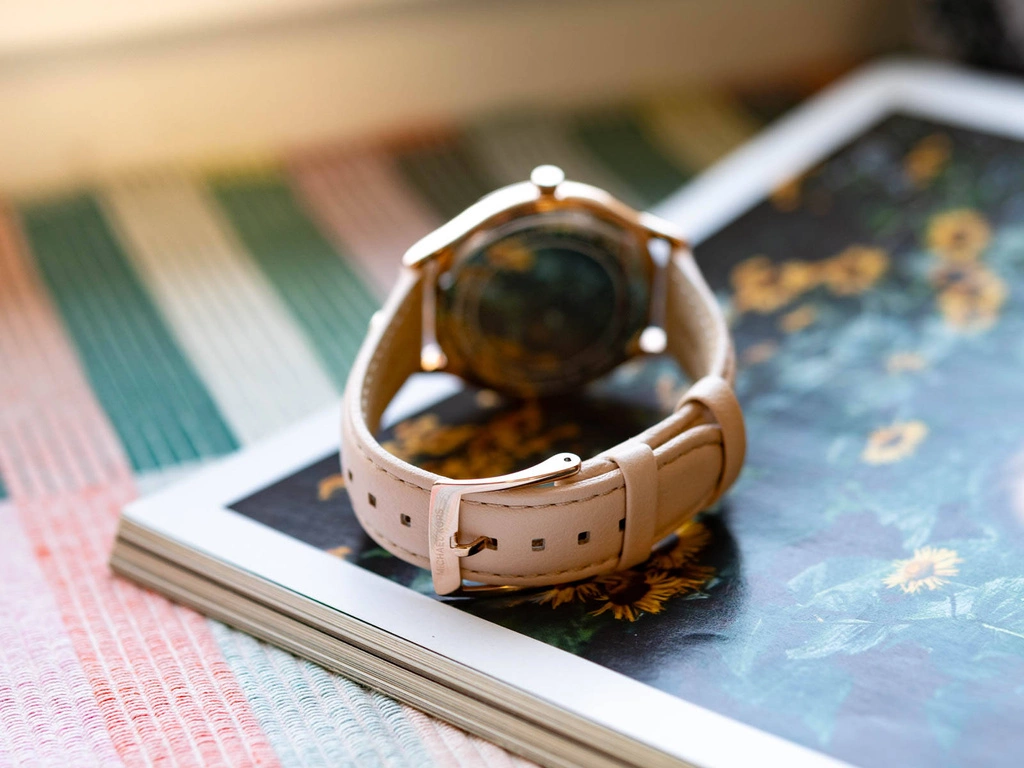 Zegarek damski MICHAEL KORS SLIM RUNWAY MK7467