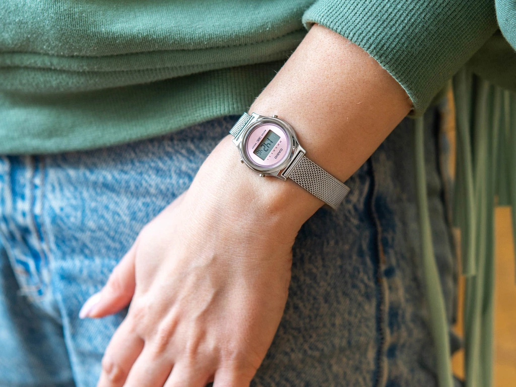 Zegarek damski CASIO LA700WEM-4AEF