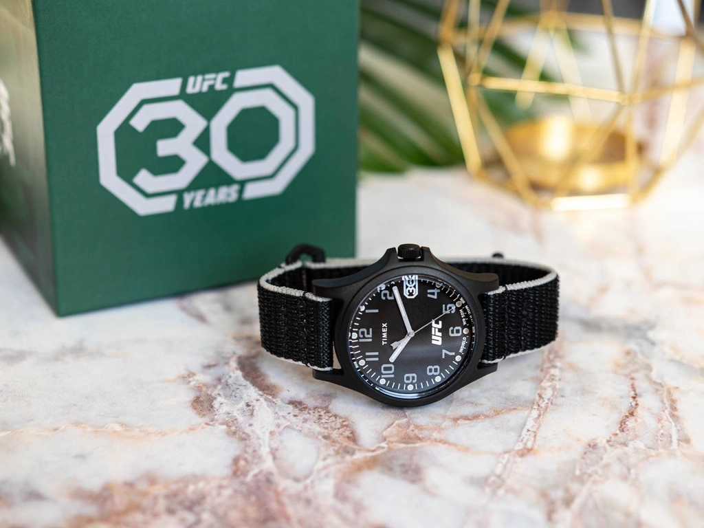 Zegarek męski TIMEX TW2V90800 UFC