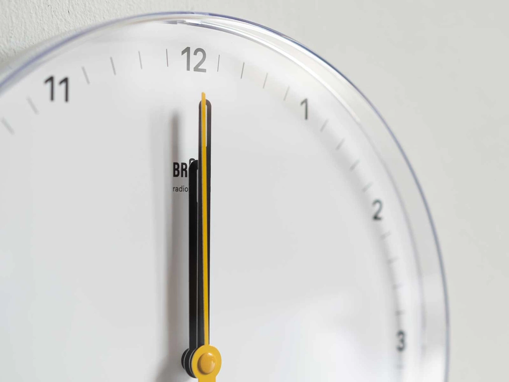 Zegar Braun BC26W-DCF