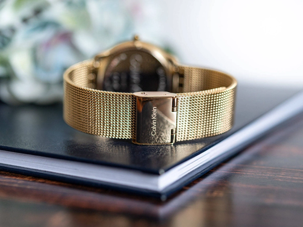 Zegarek damski CALVIN KLEIN 25200034 Iconic Mesh