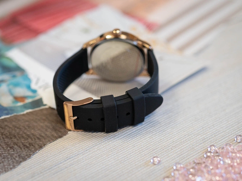 Zegarek damski GUESS GW0942L3 Roxy