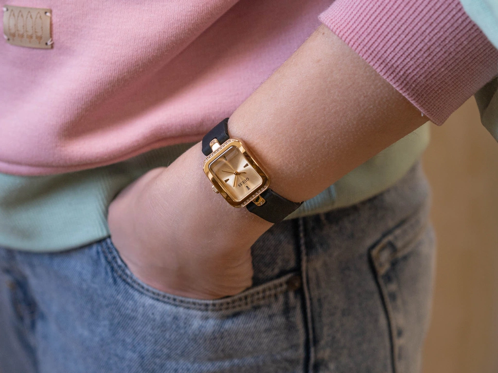 Zegarek damski GUESS GW0926L2 Isla