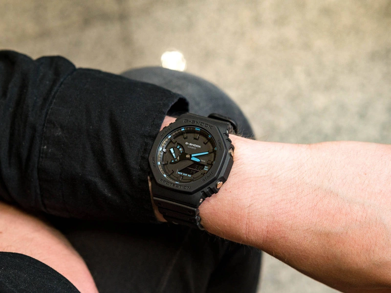 Zegarek męski CASIO G-SHOCK GA-2100-1A2ER Neon Accent Series