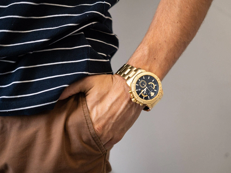 Zegarek męski VERSACE VE2E00921 New Chrono