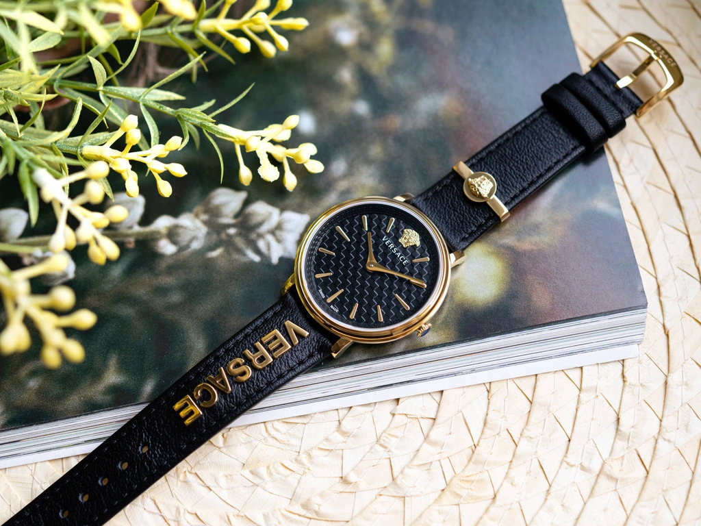 Zegarek damski VERSACE VE8104622 V-Circle