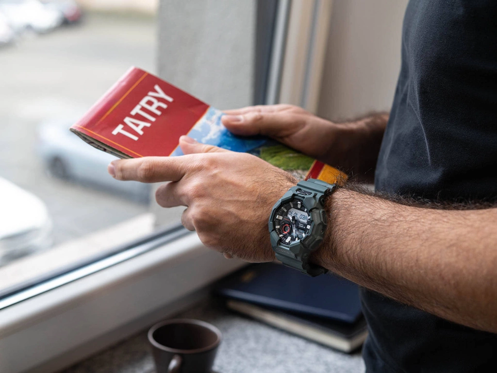 Zegarek męski CASIO G-SHOCK GA-010-2AER