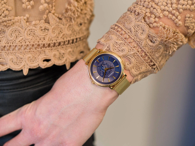 Zegarek damski VERSACE V-CIRCLE VE8104021 