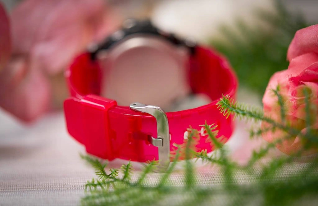 Zegarek męski CASIO G-SHOCK GM-6900B-4ER Metal Covered