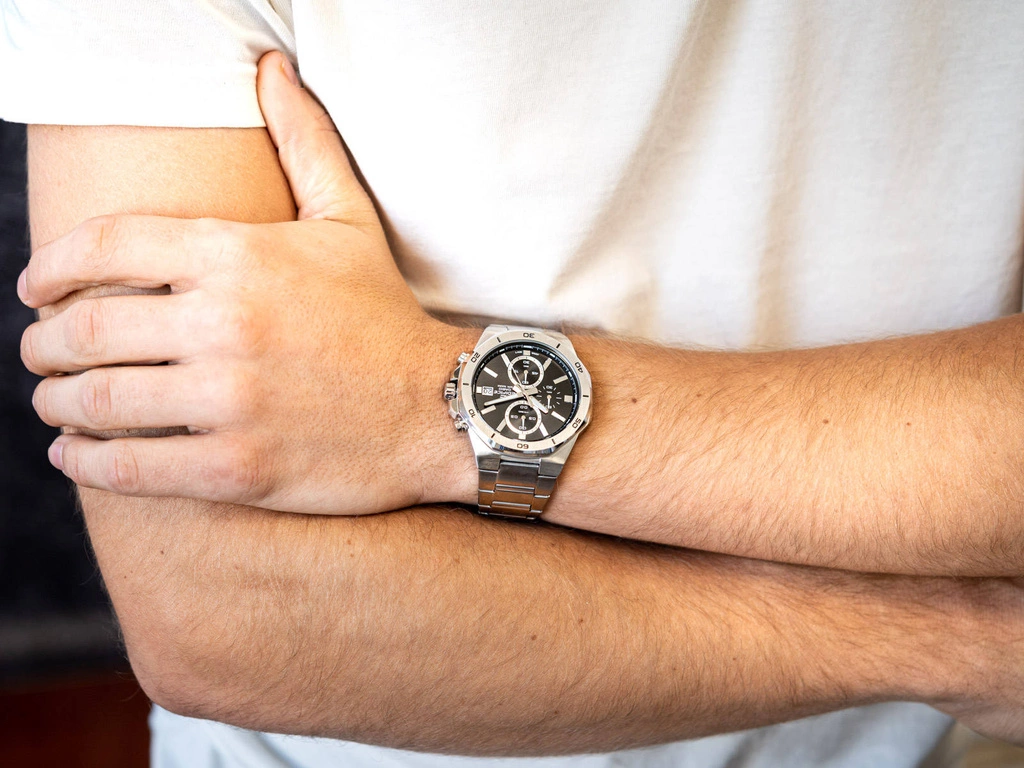 Zegarek męski CASIO Edifice EFV-640D-1AVUEF