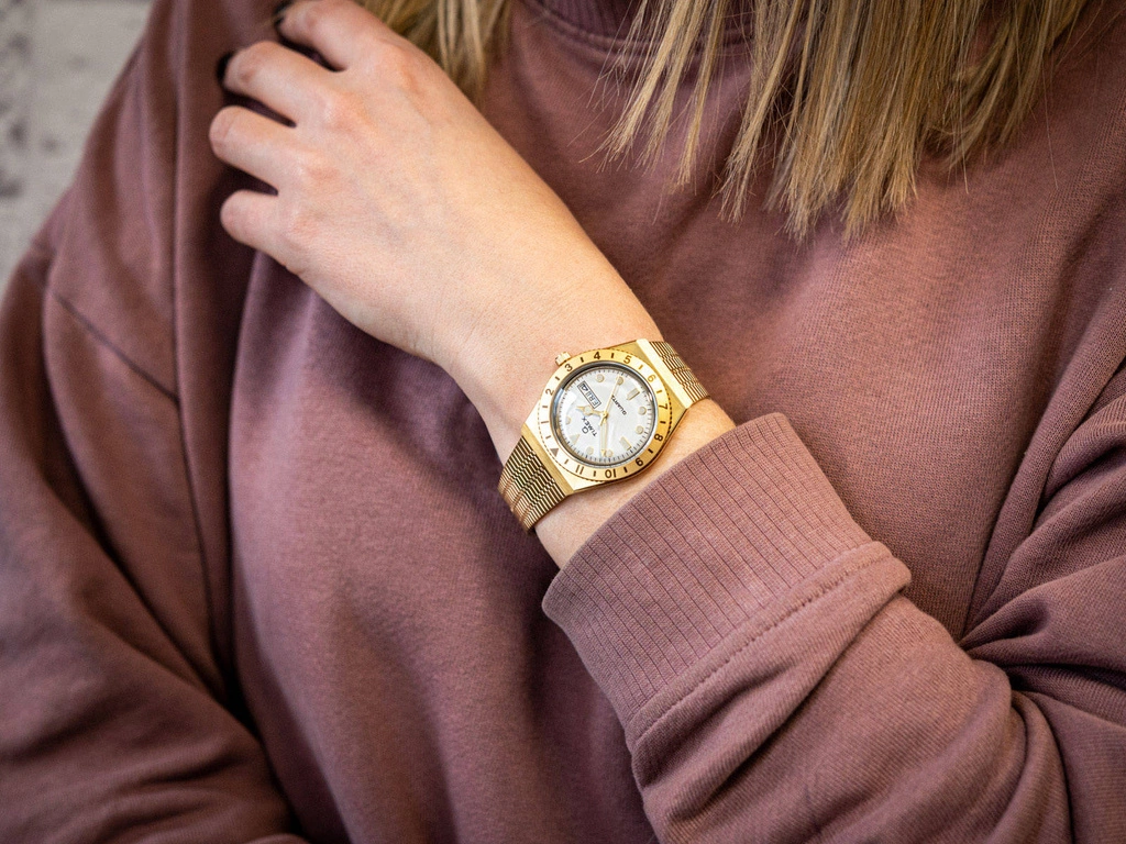 Zegarek damski TIMEX TW2U95800 Q Reissue