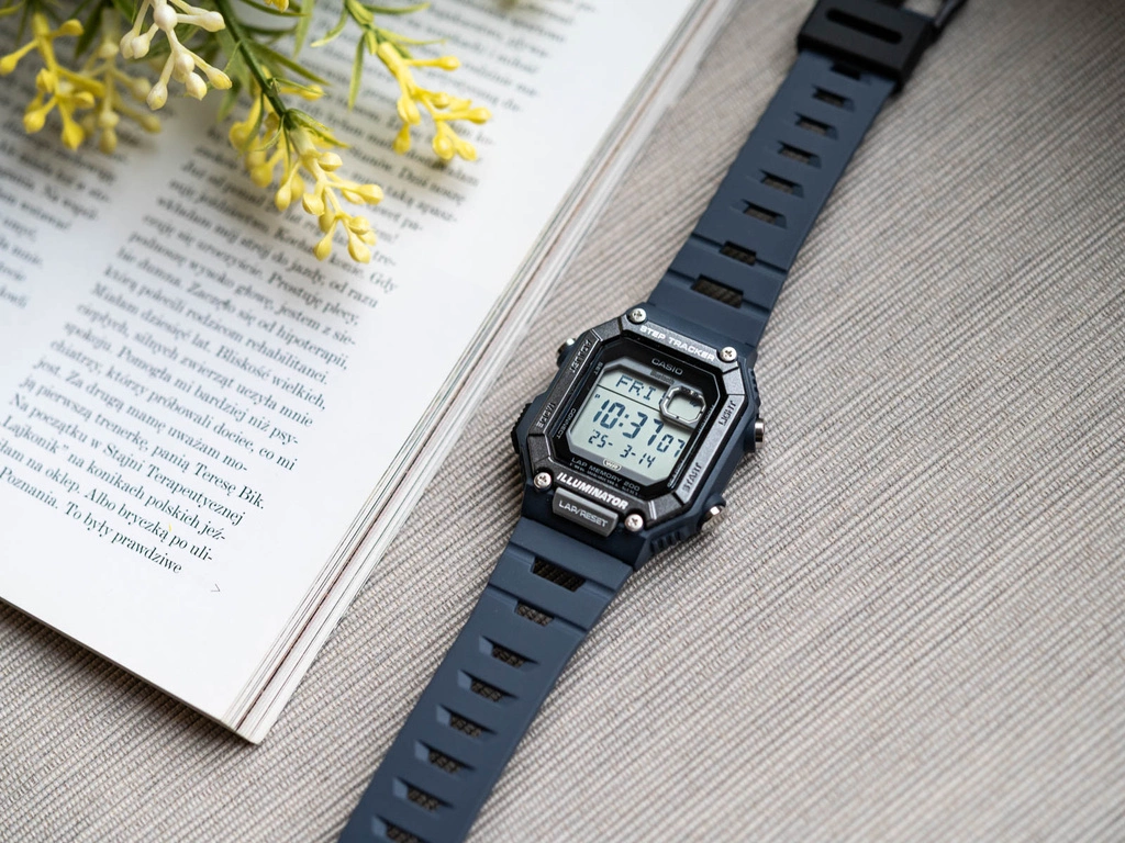 Zegarek męski CASIO WS-B1000-2AVEF Sport